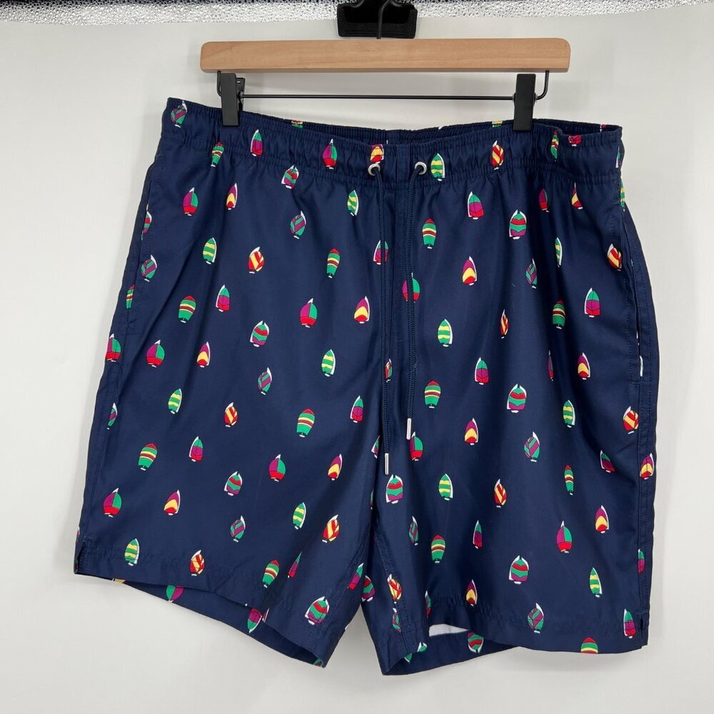 Lands End Swim Trunks Lined Men's size large navy all over sailboat print bathin